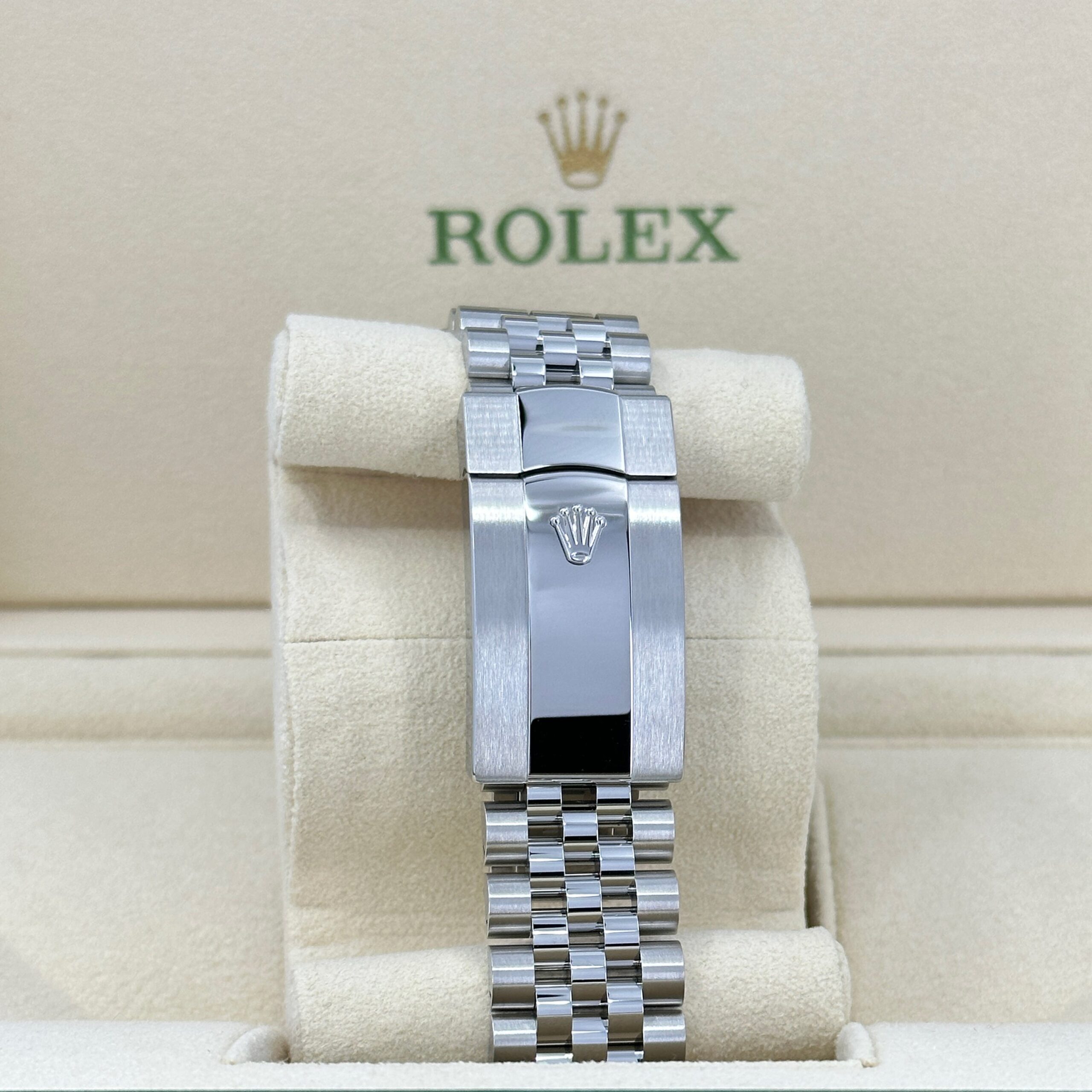 Rolex Sky-Dweller, 42mm, Oystersteel and 18k White Gold, Blue, Jubilee, Ref# 336934-0006 1:1 - Image 7