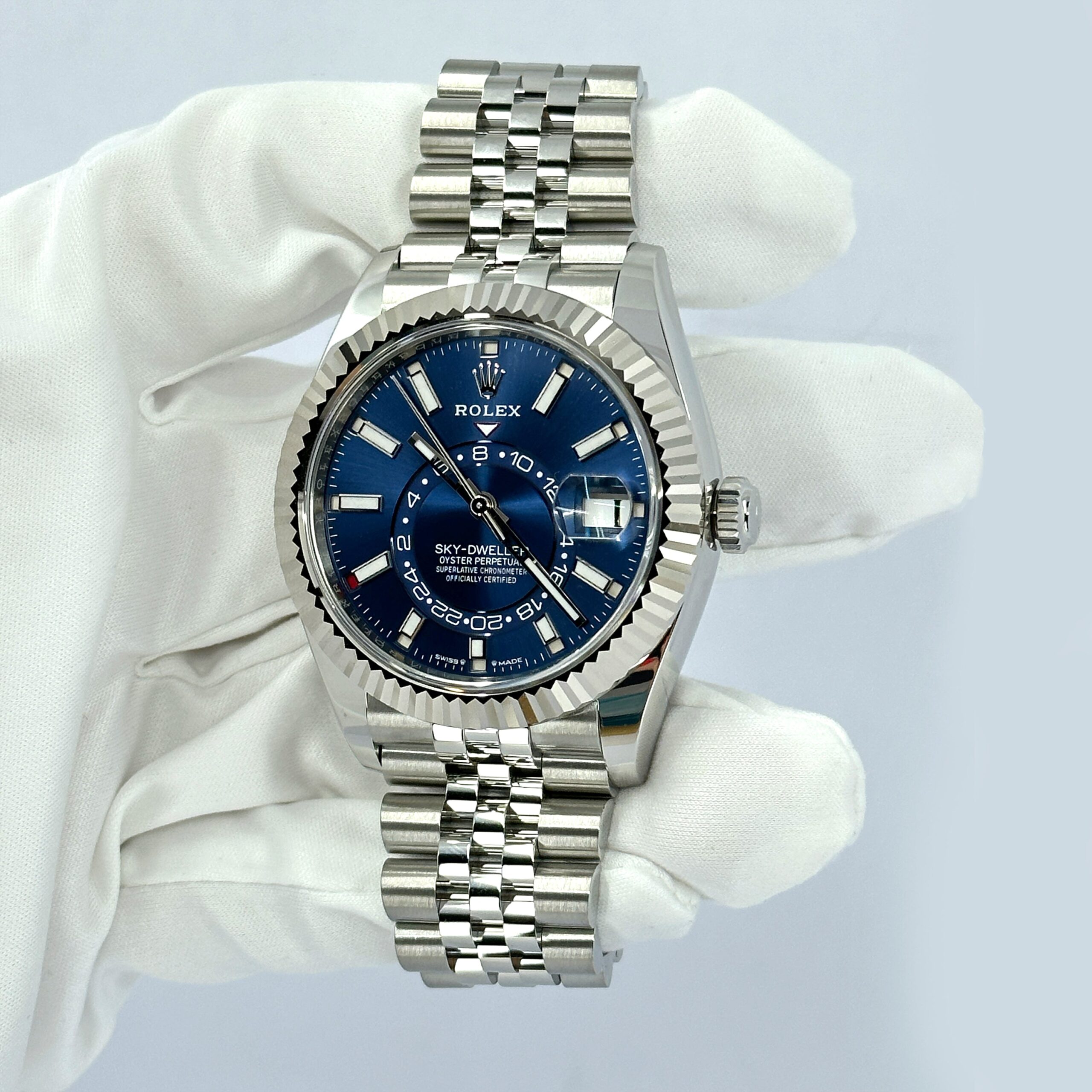 Rolex Sky-Dweller, 42mm, Oystersteel and 18k White Gold, Blue, Jubilee, Ref# 336934-0006 1:1 - Image 10