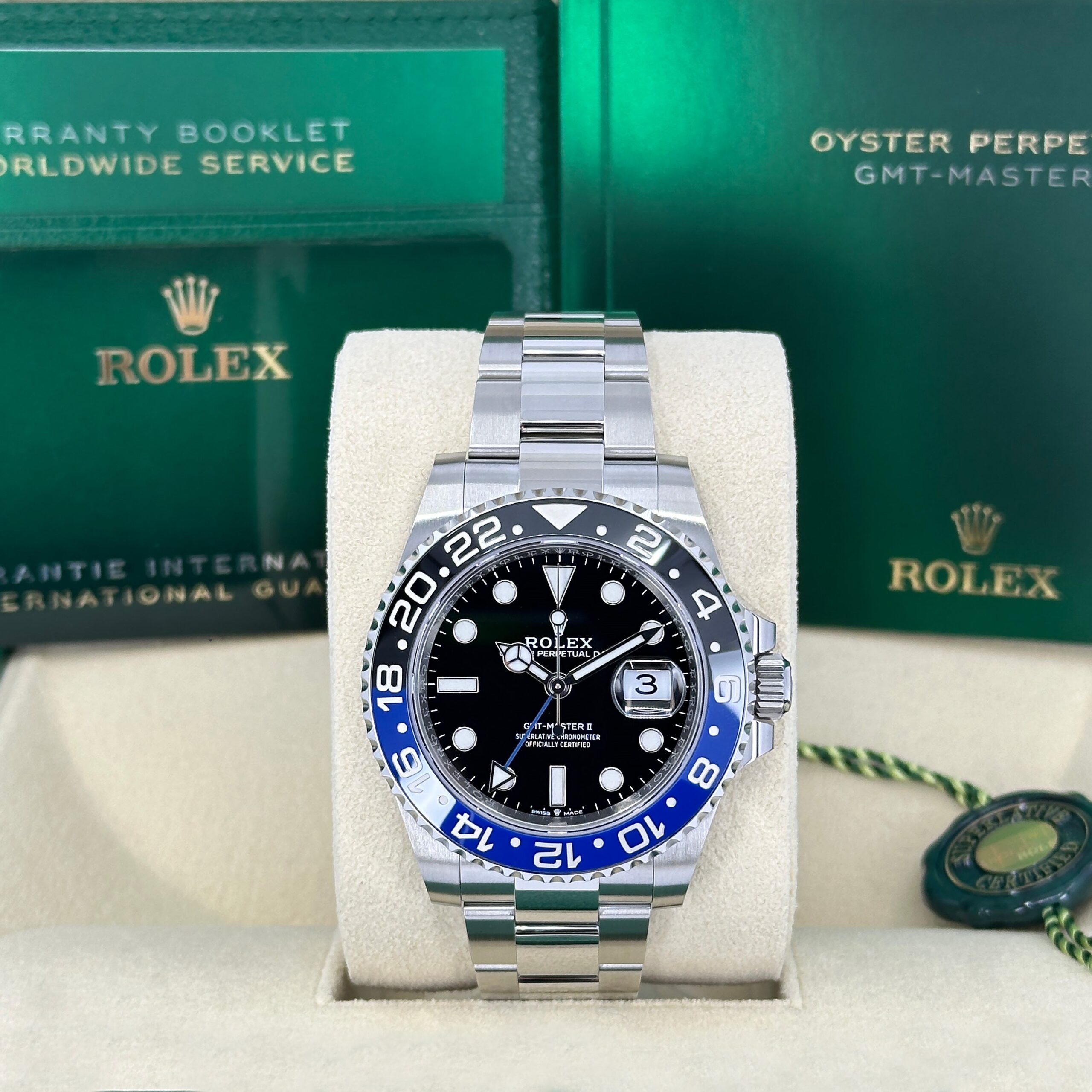 Rolex GMT-Master II, BATMAN, Stainless steel, 40mm, Ref# 126710blnr 1:1 - Image 2
