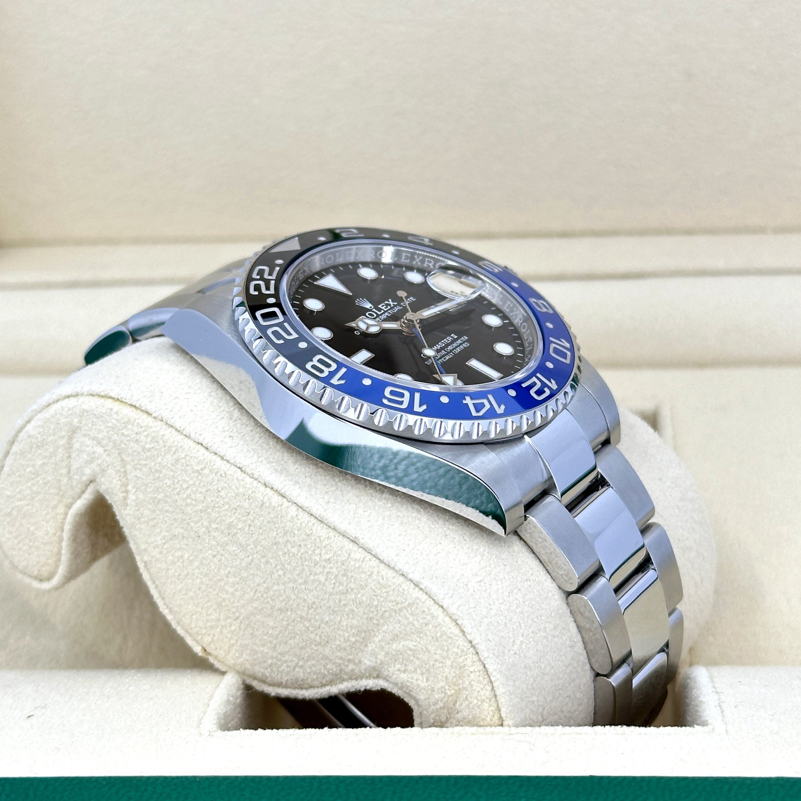 Rolex GMT-Master II, BATMAN, Stainless steel, 40mm, Ref# 126710blnr 1:1 - Image 11