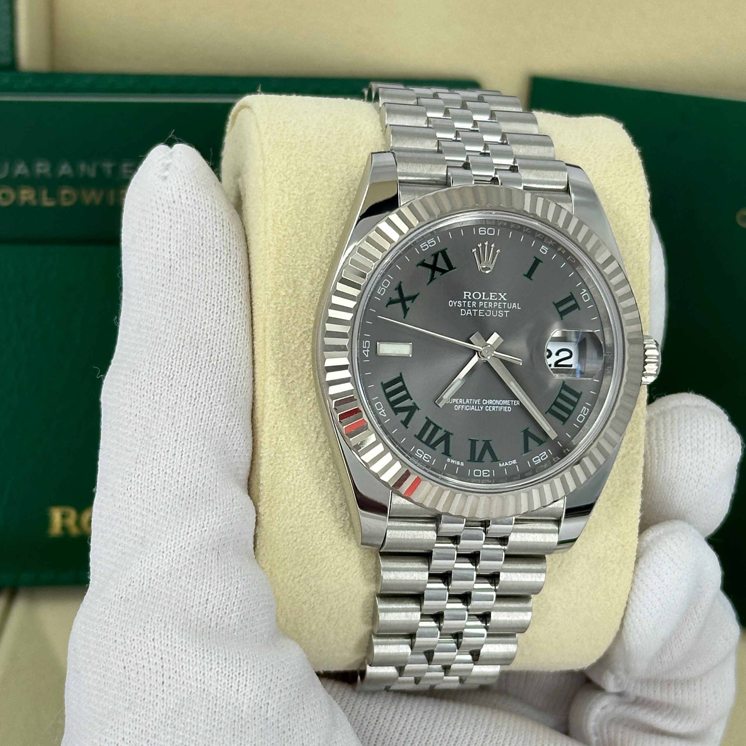 Rolex Datejust 41, Stainless Steel and 18k White Gold, 41mm, Ref# 126334-0022 1:1 - Image 3