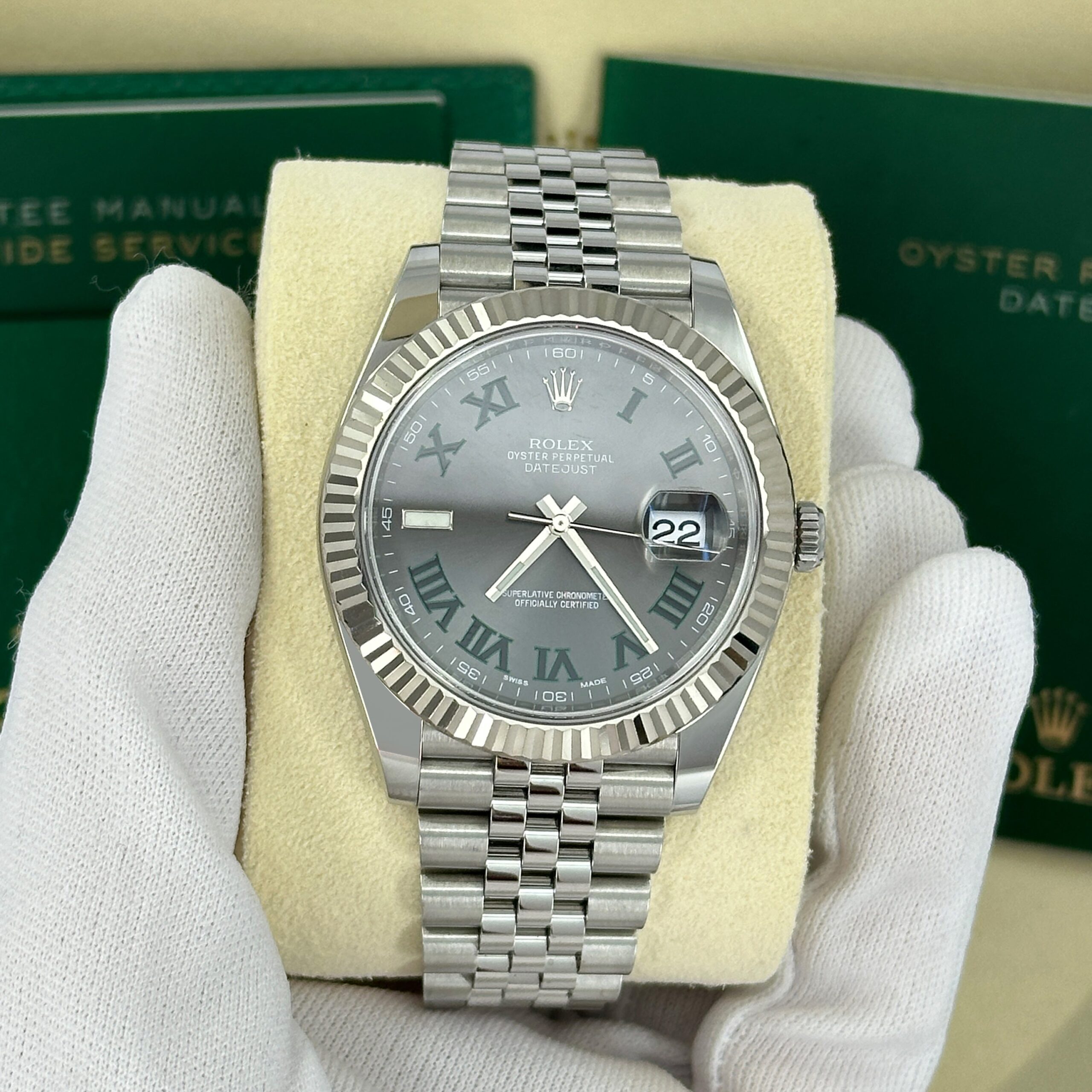 Rolex Datejust 41, Stainless Steel and 18k White Gold, 41mm, Ref# 126334-0022 1:1 - Image 4