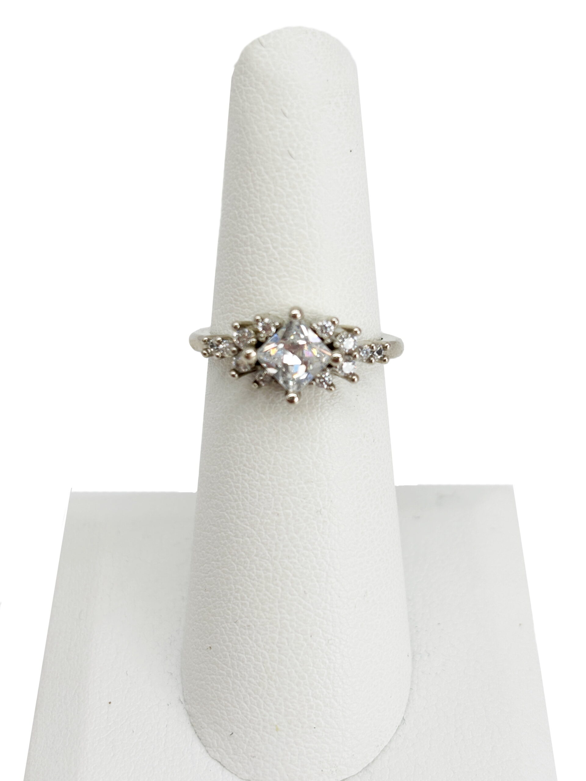 Believe in Brilliance Women's Fine Silver Plate with AAA Cubic Zirconia Engagement Ring Size 6 - Image 2