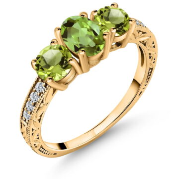 Gem Stone King 1.92 Cttw Green Peridot 18K Yellow Gold Plated Silver Ring | Gemstone Birthstone | Oval 7X5MM and Round 5MM | Three Stone Wedding Engagement Anniversary Promise Ring for Women | Size 7