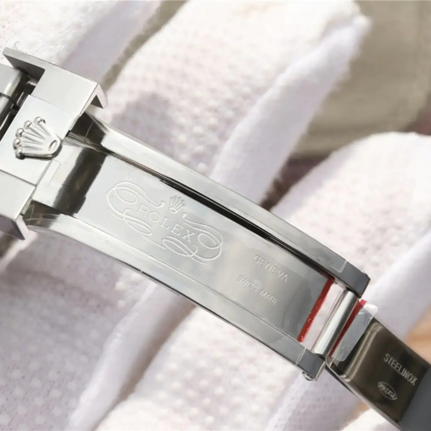 Rolex Submariner Silver Blue/Red Diamond, 40mm 1:1 - Image 6