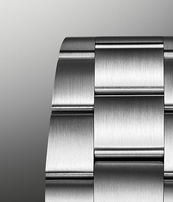 Rolex Explorer II Oystersteel Ref# 226570-0001 1:1 - Image 4