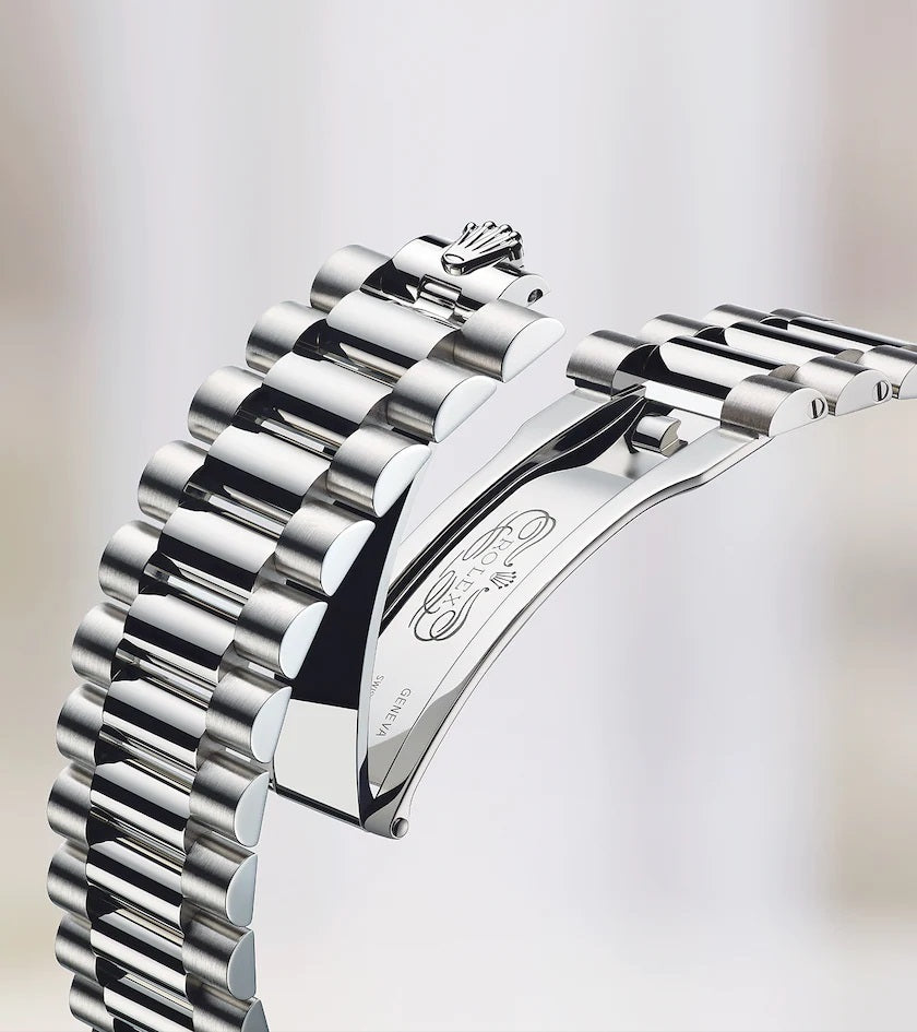 Rolex Day-Date 40 White gold Ref# 228239-0033 1:1 - Image 3