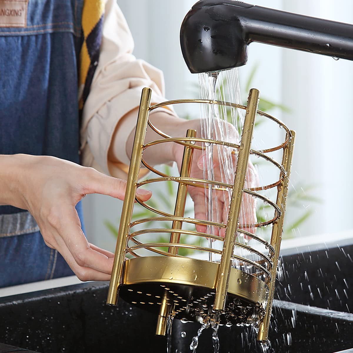 ReaNea Gold 38 Pieces Silicone Kitchen Utensils Set With Sturdy Stainless Steel Utensil Holder - Image 4