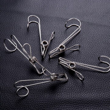 FRCOLOR Key Clothes Pins Hook Clip Picture Hanger Clips Rustproof Laundry